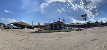 Pembina River Inn