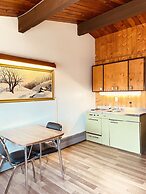 Pembina River Inn