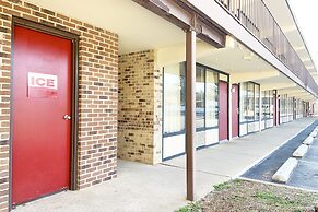 Paris Inn and Suites