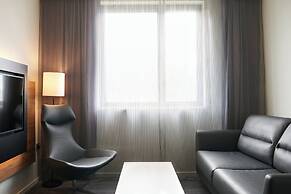 MOXY Frankfurt Eschborn