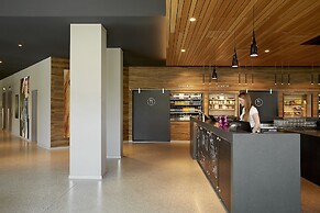 MOXY Frankfurt Eschborn