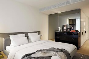 Roomers Baden-Baden, Autograph Collection