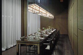 Roomers Baden-Baden, Autograph Collection