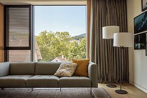 Roomers Baden-Baden, Autograph Collection