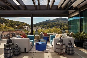 Roomers Baden-Baden, Autograph Collection