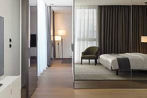 Roomers Baden-Baden, Autograph Collection