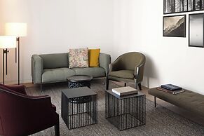 Roomers Baden-Baden, Autograph Collection