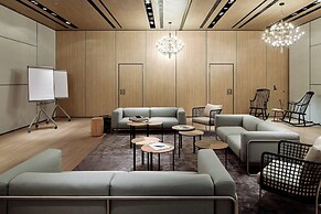 Roomers Baden-Baden, Autograph Collection