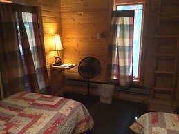 Boulder Creek Lodge - Campsite