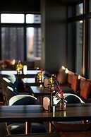 ANDAZ OTTAWA BYWARD MARKET, BY HYATT