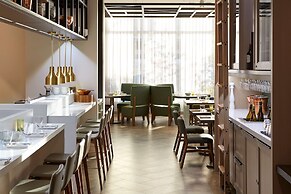 ANDAZ OTTAWA BYWARD MARKET, BY HYATT
