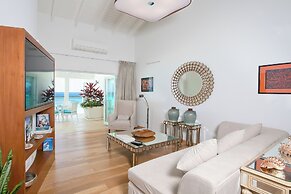 The Manoah Boutique Hotel