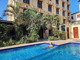 Golden Tulip Stonetown Boutique