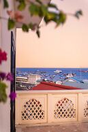 Golden Tulip Stonetown Boutique