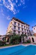 Golden Tulip Stonetown Boutique