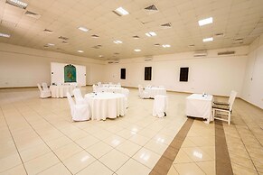 Golden Tulip Stonetown Boutique