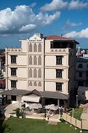 Golden Tulip Stonetown Boutique