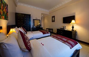 Golden Tulip Stonetown Boutique