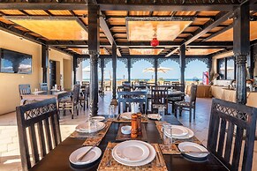 Golden Tulip Stonetown Boutique