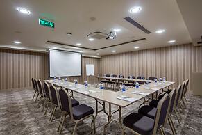 Holiday Inn Antalya - Lara by IHG