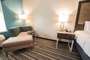 Holiday Inn Express & Suites Houston - Hobby Airport Area by IHG