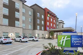 Holiday Inn Express & Suites Houston - Hobby Airport Area by IHG
