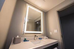 Holiday Inn Express & Suites Houston - Hobby Airport Area by IHG