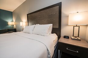 Holiday Inn Express & Suites Houston - Hobby Airport Area by IHG