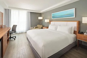 DoubleTree by Hilton Miami North I-95