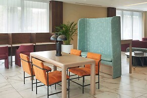 DoubleTree by Hilton Miami North I-95