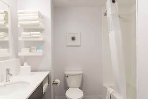 Hampton Inn & Suites Chicago Schaumburg