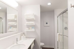 Hampton Inn & Suites Chicago Schaumburg