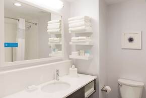 Hampton Inn & Suites Chicago Schaumburg