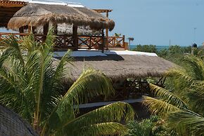 Ensueño Holbox and Beach Club