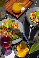 San Trópico Boutique Hotel & Peaceful Escape