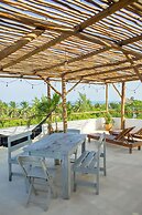 Deluxe Apartments Holbox