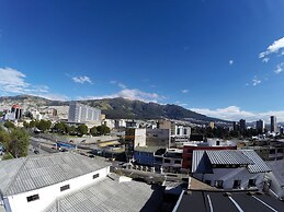 L'AUBERGE INN - Hostel
