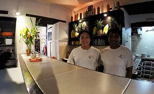 L'AUBERGE INN - Hostel