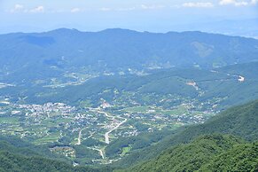 Nogodan Guesthouse & Hotel