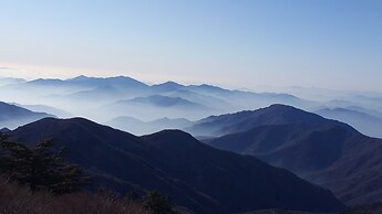 Nogodan Guesthouse & Hotel