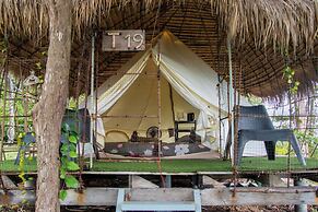 Cliff Cottage Resort