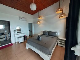 Cliff Cottage Resort