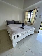 Cliff Cottage Resort