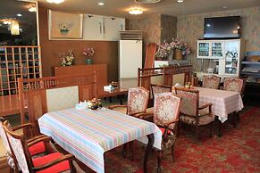 Hot Spring Hotel Boston