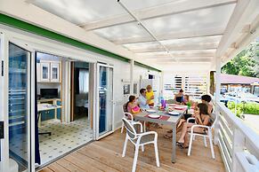 Isamar Holiday Village