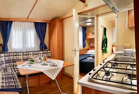 Isamar Holiday Village