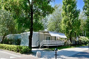 Isamar Holiday Village