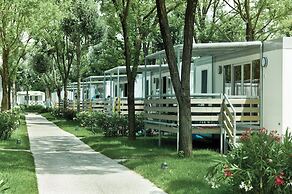 Isamar Holiday Village