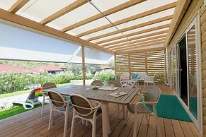 Isamar Holiday Village
