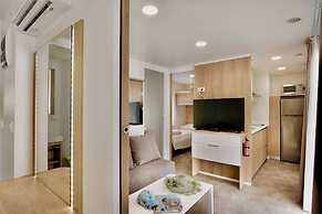 Isamar Holiday Village